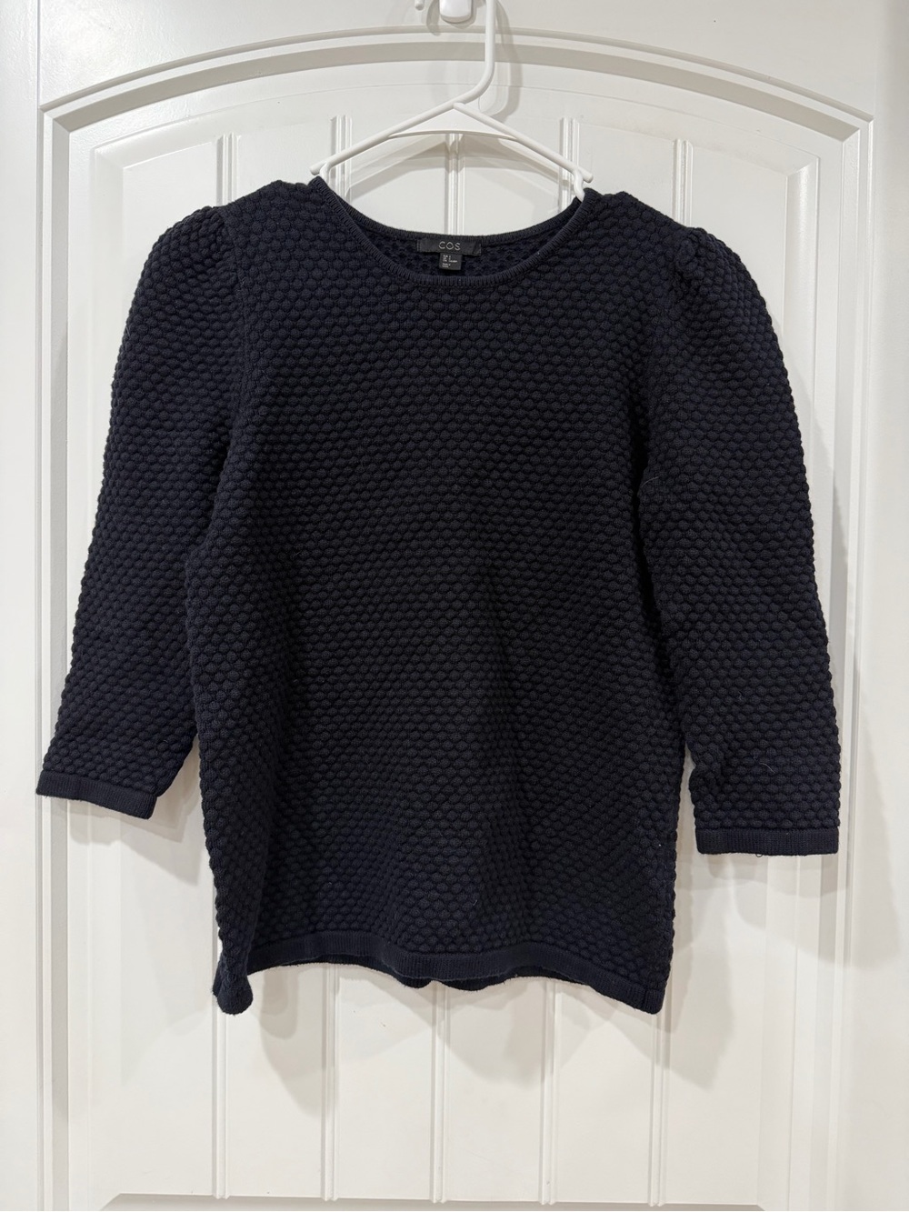 EUC COS Black Textured Honeycomb Knit Women's Sweater